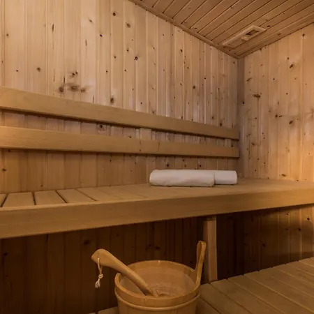 Breath Taking Front Line With Sauna & Jacuzzi Villa *