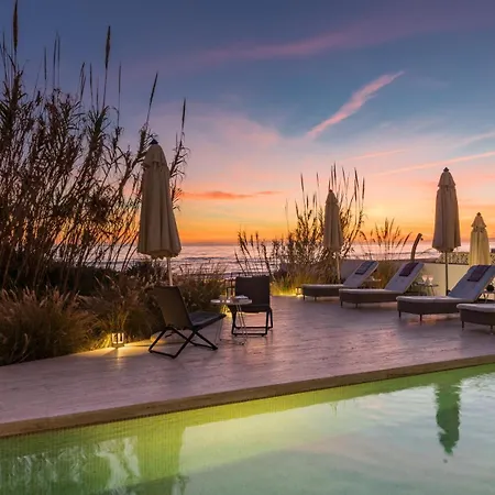 Breath Taking Front Line With Sauna & Jacuzzi Villa